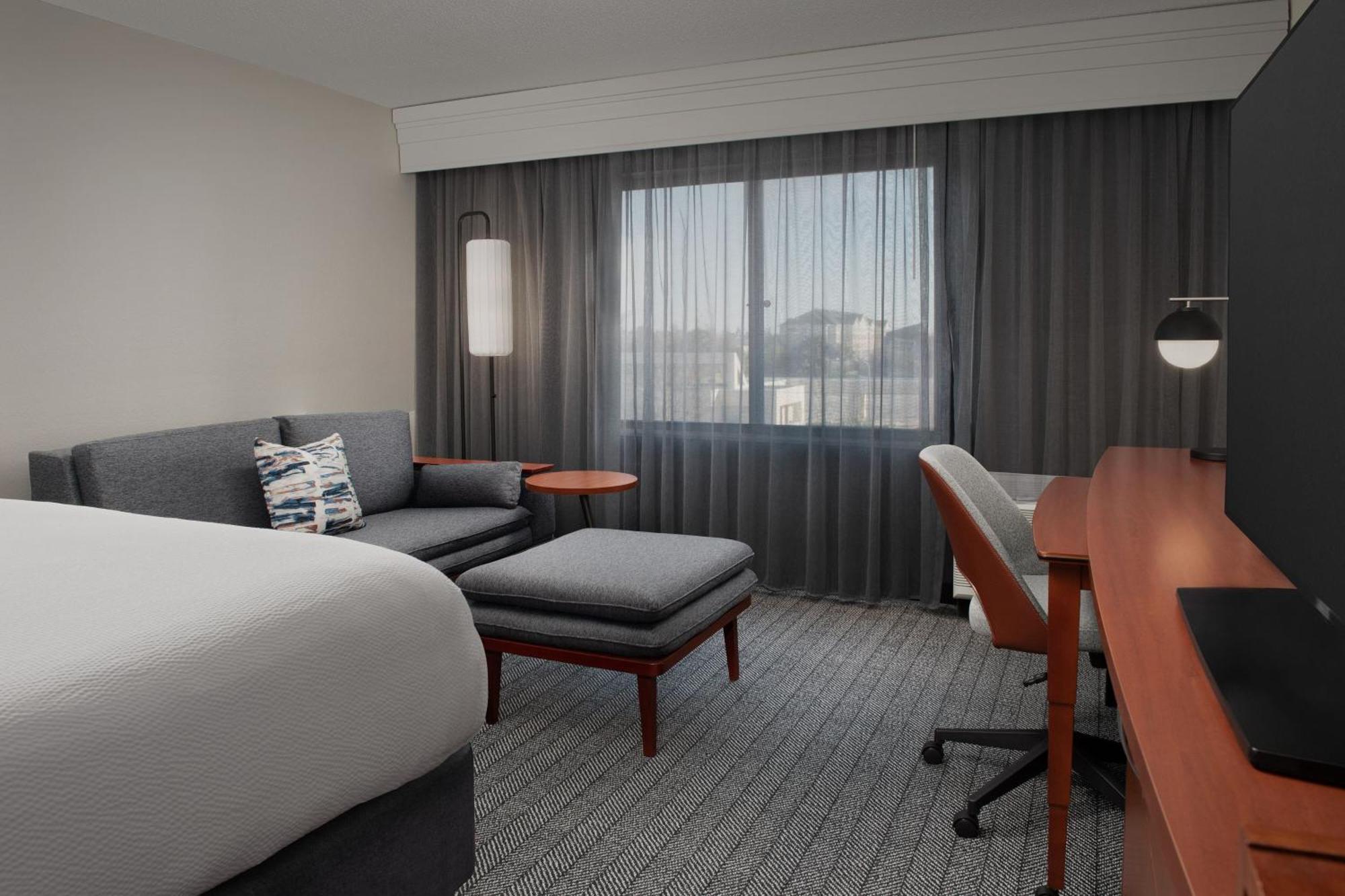 Courtyard By Marriott Città di Panama Esterno foto