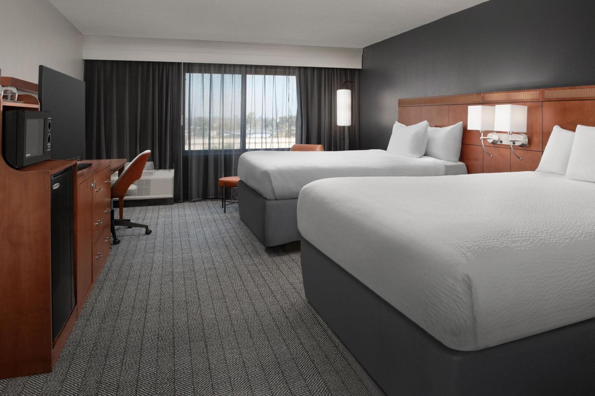 Courtyard By Marriott Città di Panama Esterno foto